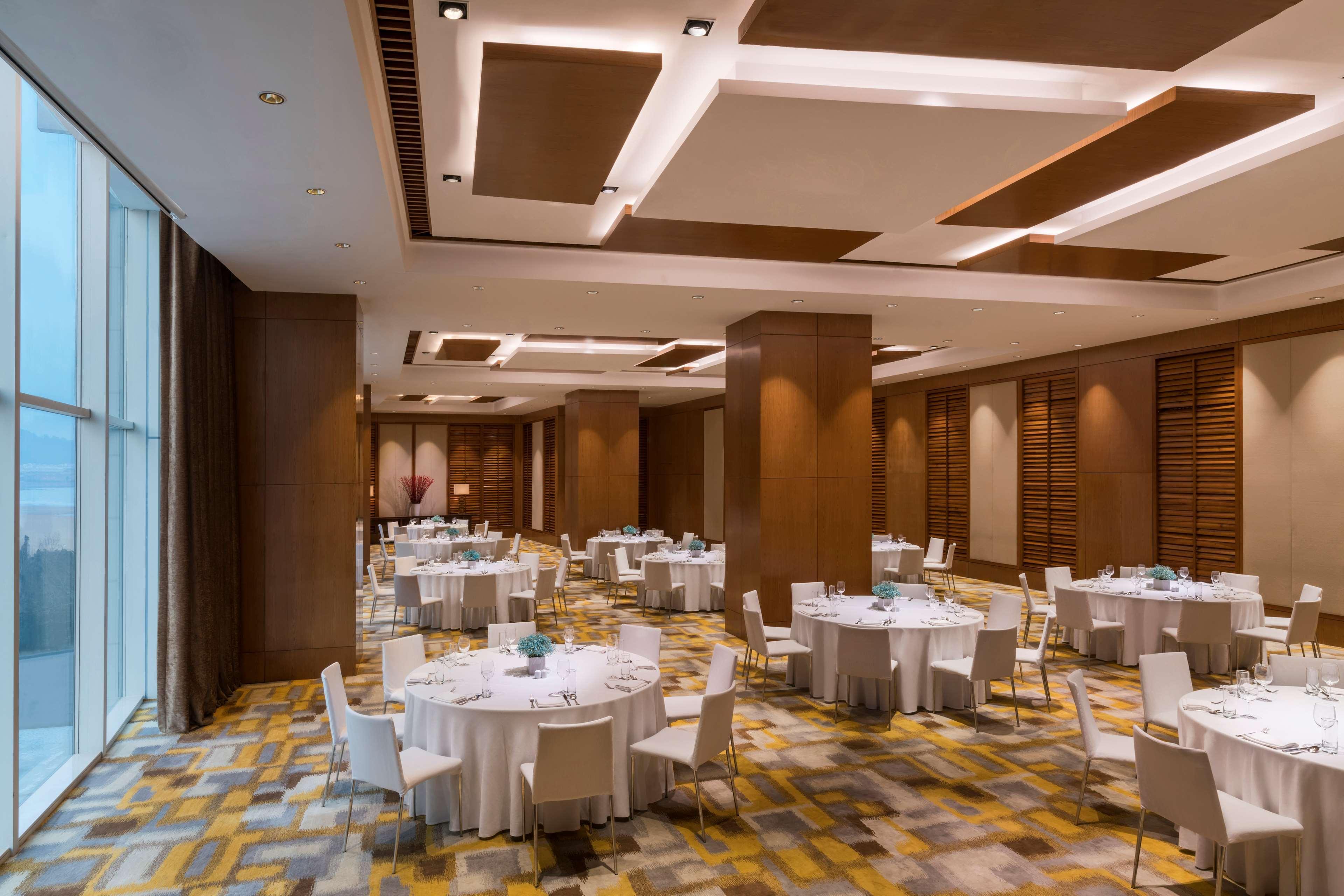Hyatt Regency Qingdao Hotel Exterior foto