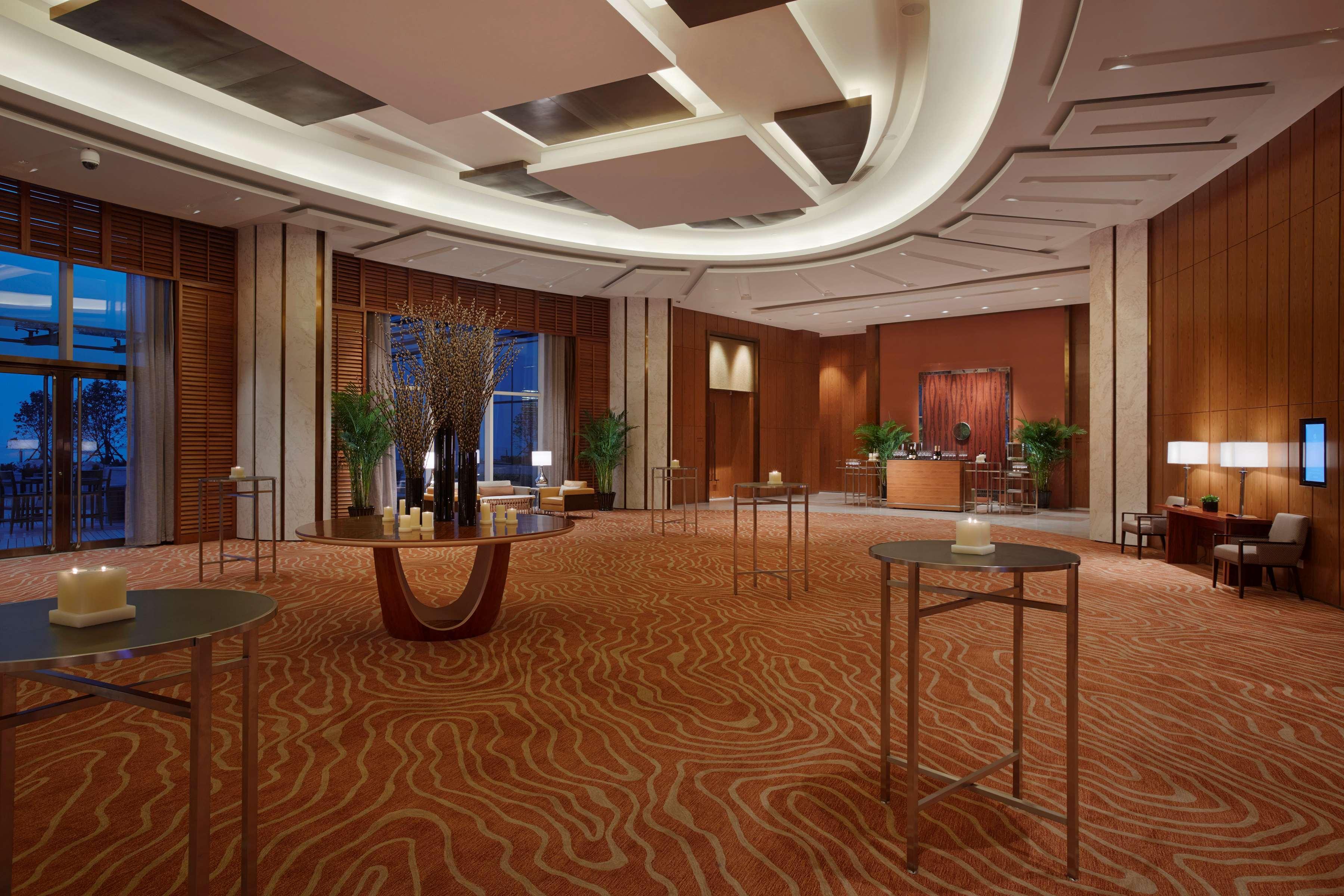 Hyatt Regency Qingdao Hotel Exterior foto