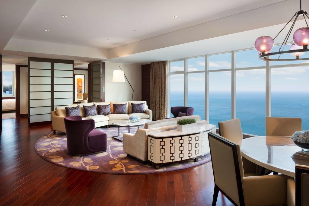 Hyatt Regency Qingdao Hotel Exterior foto